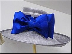 Big blue bow hat